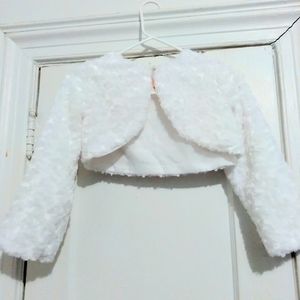 White Dressy Long Sleeve Furry Cape